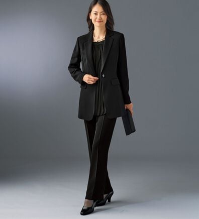 BELLUNA（ベルーナ）の「【３点セット】洗えるストレッチ素材！フォーマルパンツ３点セット（ブラックフォーマル（喪服・礼服））」
