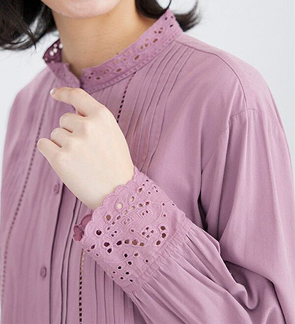 BELLUNA（ベルーナ）の「上品に着映える！衿＆袖レース切替シャツチュニック（チュニック）」｜詳細画像