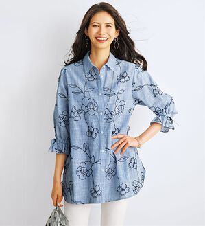 BELLUNA（ベルーナ）の「花柄刺しゅう袖リボンシャツチュニック（チュニック）」｜ストライプ系