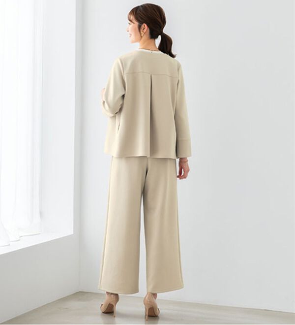 BELLUNA（ベルーナ）の「セレモニーシーンに！ストレッチ素材パンツスーツ（パンツスーツ）」｜詳細画像