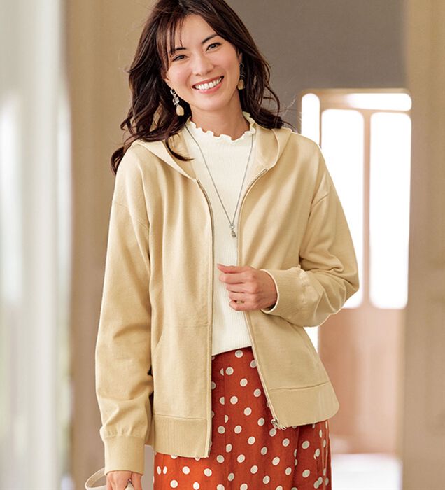 ルネRene 春、夏ニットパーカー 生成り ルネRene 春、夏ニットパーカー