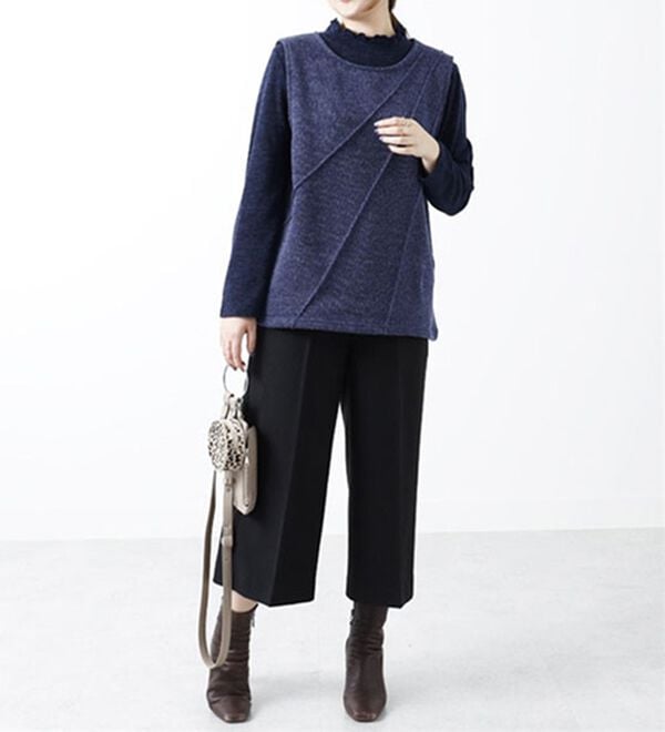 BELLUNA（ベルーナ）の「裏起毛素材タックデザインアンサンブル（アンサンブル）」｜詳細画像