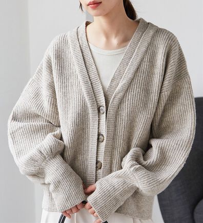 RANAN（ラナン）の「フロントレイヤードＶカーディガン（ニットカーディガン）」