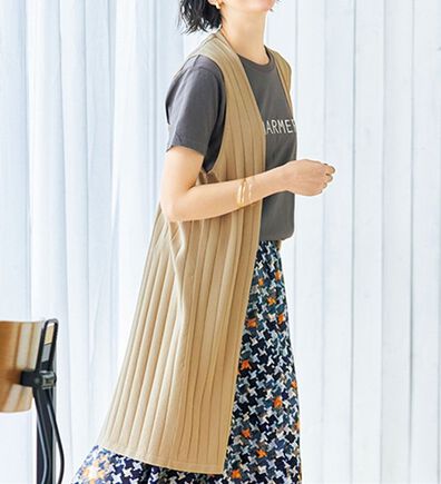 VINNO（ヴィノ）の「さらタッチ・ニットジレカーディガン（ジレ）」