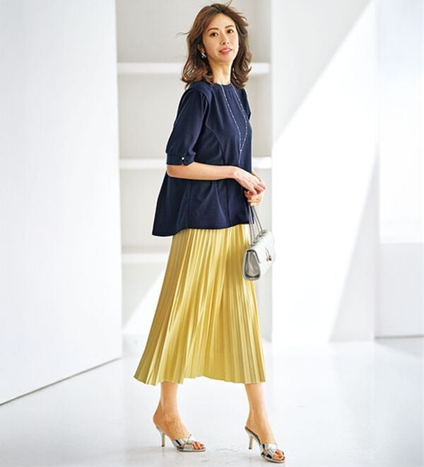 BELLUNA（ベルーナ）の「ジョーゼット素材タック使いＴブラウス（ブラウス）」｜詳細画像