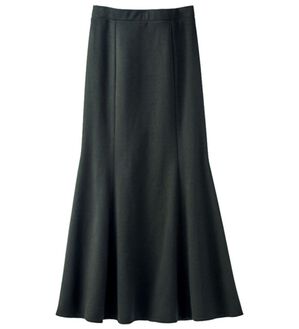 BELLUNA（ベルーナ）の「上品ウーリッシュ素材マーメイドスカート（ロングスカート）」｜黒