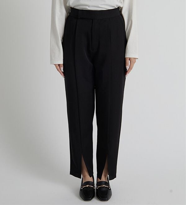 BELLUNA（ベルーナ）の「【低身長さん向け】美脚見えスリットテーパードパンツ（テーパードパンツ）」｜詳細画像