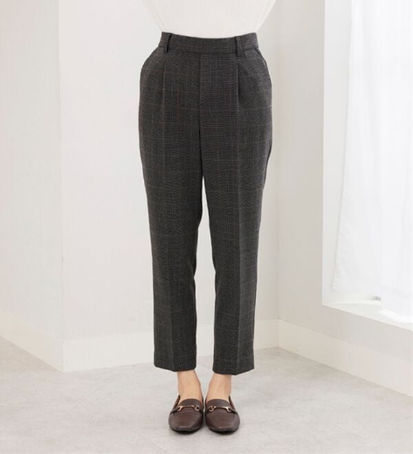 BELLUNA（ベルーナ）の「サマ見え(スーパーウォーム)ウール調素材美脚テーパードパンツ（テーパードパンツ）」｜詳細画像