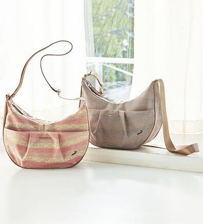 BELLUNA（ベルーナ）の「＜クロコダイル＞ジャカード織ムーンバッグ（ショルダーバッグ）」