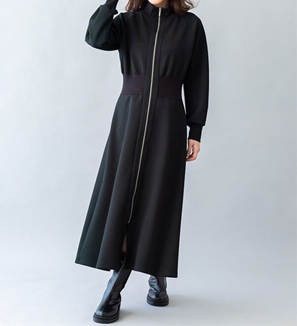 BELLUNA（ベルーナ）の「【ＳＭＡＲＴ　ＥＣＯ　ＪＥＲＳＥＹ】リブ切替ワンピース（ロングワンピース）」｜詳細画像