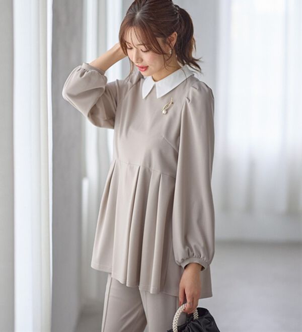 GeeRA（ジーラ）の「【２点セット】２ＷＡＹプリーツ切替ブラウスセットアップ（ブラウススーツ）」｜詳細画像