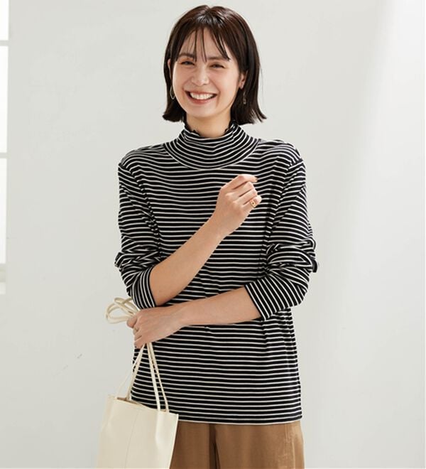 BELLUNA（ベルーナ）の「なめらか素材ハイネックボーダープルオーバー（カットソー）」｜詳細画像