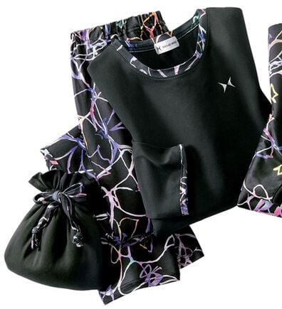 LAVIENNE（ラヴィエンヌ）の「＜ＨＡＮＡＥ　ＭＯＲＩ＞華やかトラベルパジャマ（パジャマ・ルームウェア）」