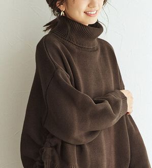 Pierrot（ピエロ）の「ゆったりサイドリボンタートルニット（ニット・セーター）」｜詳細画像