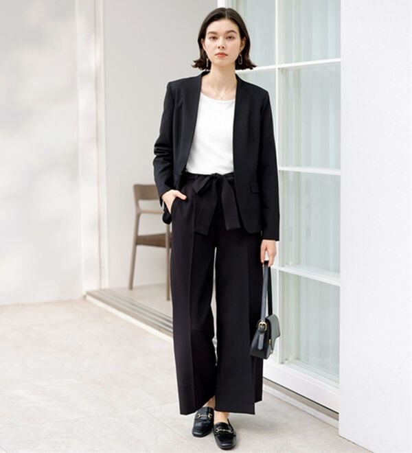 GeeRA（ジーラ）の「【2点セット】選べるボトム！洗えて型くずれしないノーカラージャケットパンツスーツセット（パンツスーツ）」｜詳細画像