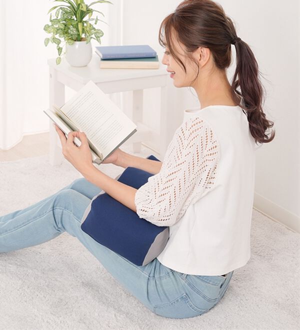 「低反発フィット足がラクなフット枕（枕）」｜詳細画像