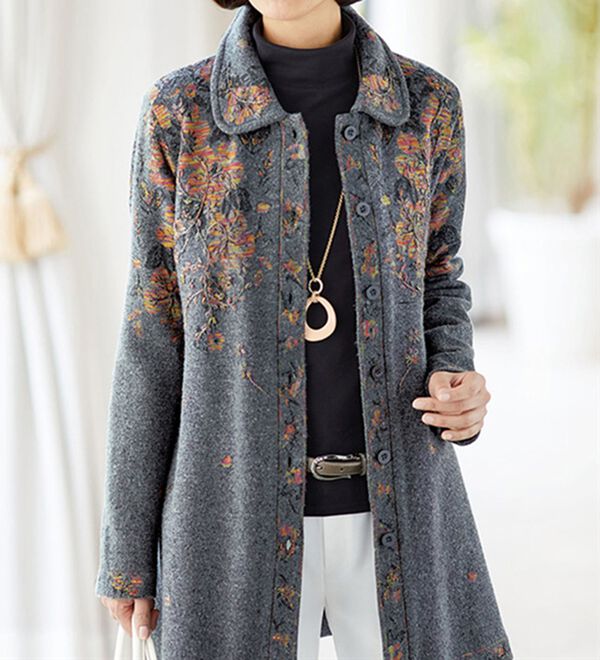 BELLUNA（ベルーナ）の「手刺しゅう使いジャカードニットジャケット（その他ジャケット）」｜詳細画像