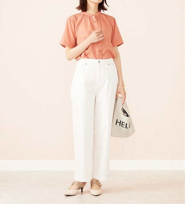 BELLUNA（ベルーナ）の「ギャザー使いバンドカラーブラウス（ブラウス）」｜詳細画像