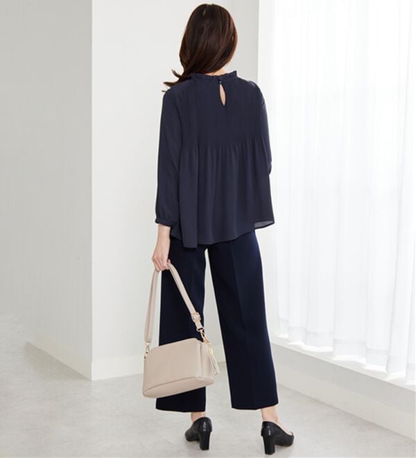 BELLUNA（ベルーナ）の「【新色追加】〈セレモニースタイル〉細プリーツデザインブラウス（ブラウス）」｜詳細画像