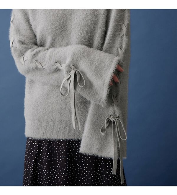 alotta（アロッタ）の「レースアップフレアー袖シャギーニット（ニット・セーター）」｜詳細画像