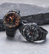 「Ｑ＆Ｑ　ソーラー電波時計（メンズ腕時計）」