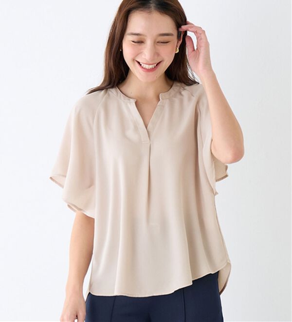Viola e Viola（ヴィオラ エ ヴィオラ）の「【接触冷感】さらっと涼感フレアスリーブブラウス（ブラウス）」｜詳細画像