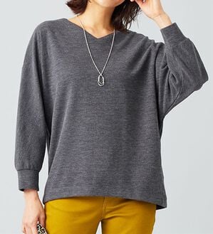 BELLUNA（ベルーナ）の「【2点セット】ネックレス付ジャカード素材プルオーバー（カットソー）」｜詳細画像