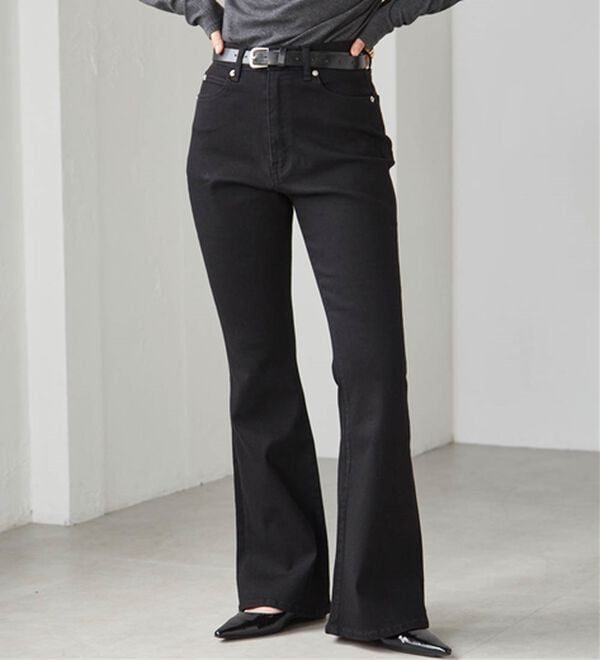 RANAN（ラナン）の「ストレッチフレアデニム（フルレングスパンツ）」｜詳細画像