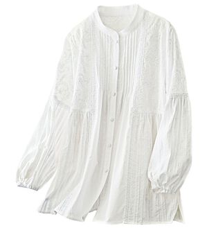 VINNO（ヴィノ）の「刺しゅうデザインピンタックブラウス（ブラウス）」｜オフホワイト