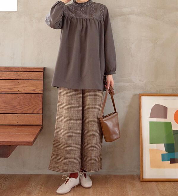 Viola e Viola（ヴィオラ エ ヴィオラ）の「ゆるストレートチェックパンツ（ワイドパンツ・ガウチョ）」｜詳細画像