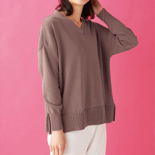 汚れ対策！すっきり見えVネックニットプルオーバー - ベルーナ【公式】
