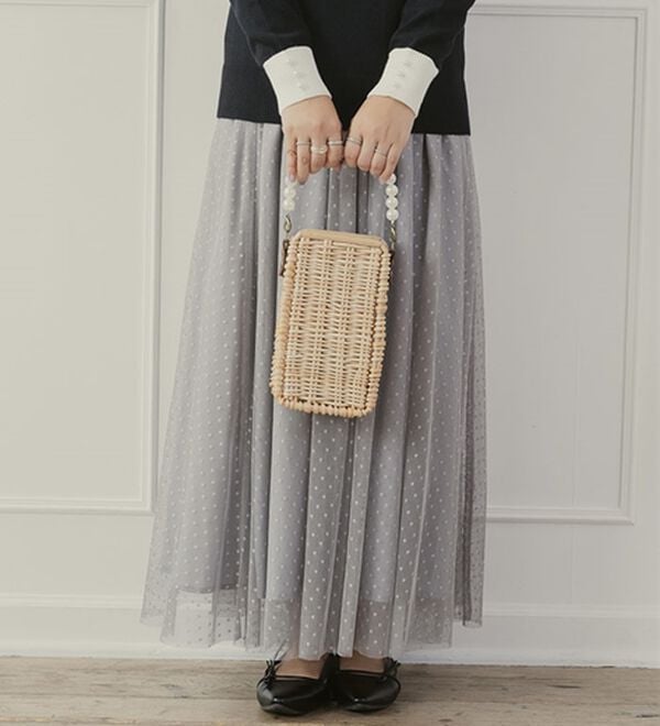 BELLUNA（ベルーナ）の「ドット柄チュールリバーシブルスカート（ロングスカート）」｜詳細画像