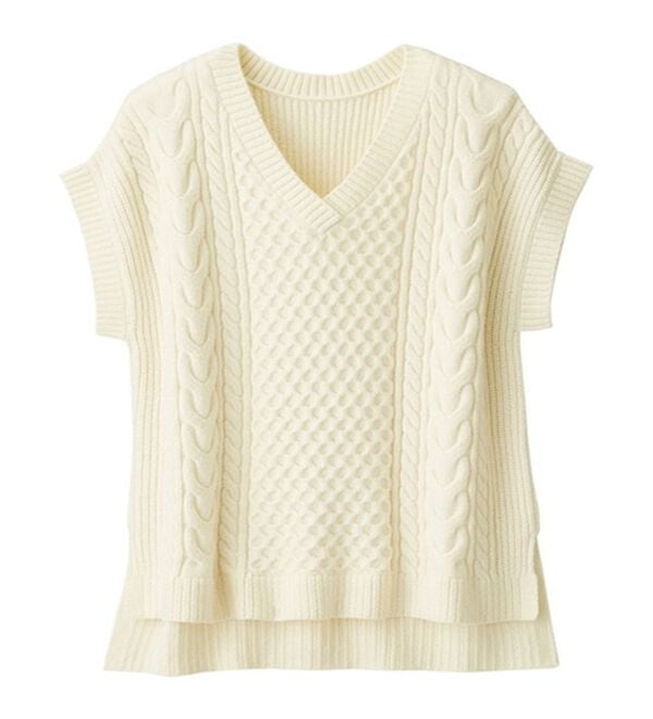 RANAN（ラナン）の「＜４つの機能付＞ケーブル柄ニットベスト（ベスト）」｜アイボリー
