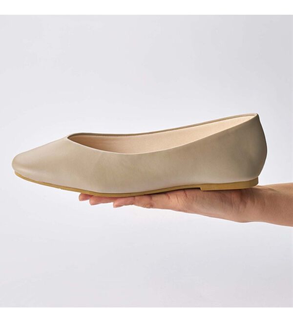 GeeRA（ジーラ）の「足にフィット！スクエアトゥパンプス　プレーン（パンプス）」｜詳細画像