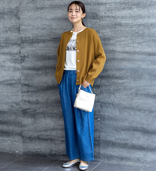 BELLUNA（ベルーナ）の「【着回しのミカタ！】綿100％大人顔サマ見えプリントロンT（カットソー）」｜詳細画像