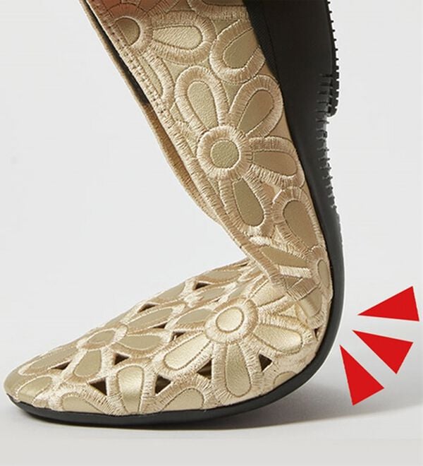 ルフラン（ルフラン）の「フワラーカッティングオペラシューズ（フラットシューズ）」｜詳細画像