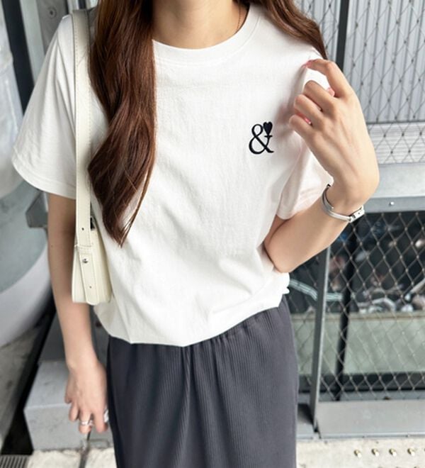 GeeRA（ジーラ）の「アンドハート刺しゅうＴシャツ（Tシャツ）」｜詳細画像