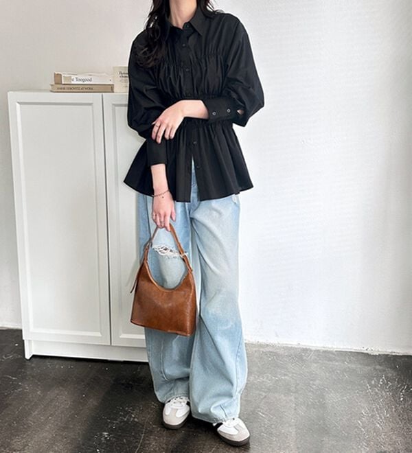 GeeRA（ジーラ）の「シャーリングビスチェデザインシャツ（シャツ）」｜詳細画像