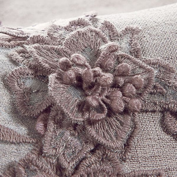 BELLUNA（ベルーナ）の「クリンプレース切替モチーフ使いブラウス（ブラウス）」｜詳細画像