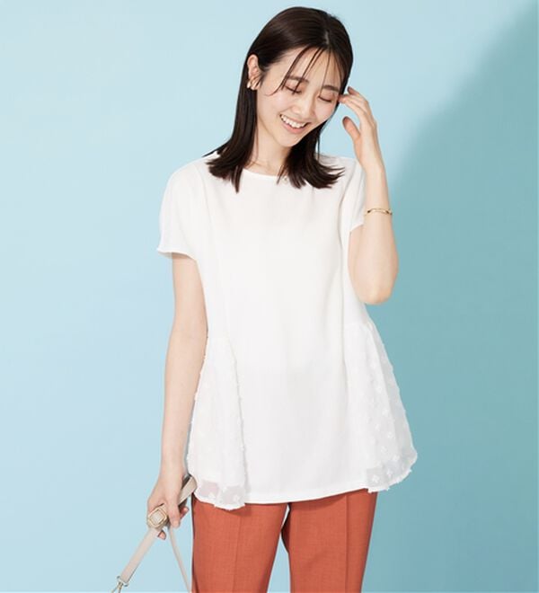 BELLUNA（ベルーナ）の「サイドシアードット切替チュニック（チュニック）」｜詳細画像