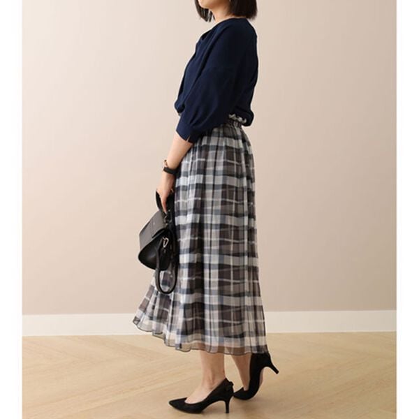 BELLUNA（ベルーナ）の「チェック柄プリントスカート（ロングスカート）」｜詳細画像