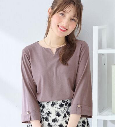 alotta（アロッタ）の「７分袖金ボタンデザイントップス（カットソー）」