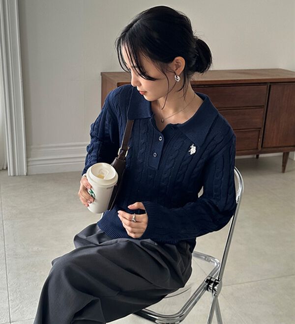 RANAN（ラナン）の「＜Ｕ．Ｓ．Ｐ＞刺繍長袖ケーブルポロニット（ニット・セーター）」｜詳細画像