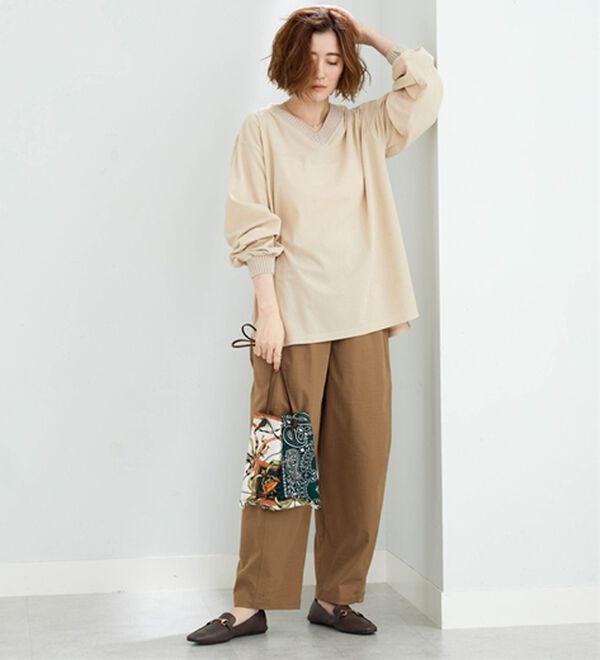 BELLUNA（ベルーナ）の「ニットリブＶネックコーデュロイプルオーバー（カットソー）」｜詳細画像