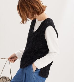 BELLUNA（ベルーナ）の「テープヤーンVネックニットベスト（ベスト）」｜詳細画像