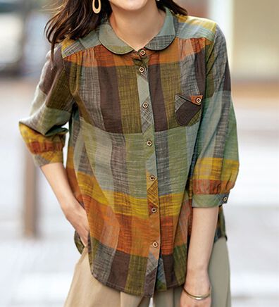 BELLUNA（ベルーナ）の「スラブ調先染めチェック　ポケットデザインブラウス（ブラウス）」