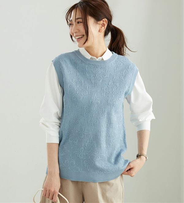 BELLUNA（ベルーナ）の「レース柄シアージャカードニットベスト（ベスト）」｜詳細画像