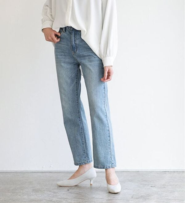 Pierrot（ピエロ）の「【選べる丈】ハイウエストストレートデニム（フルレングスパンツ）」｜詳細画像