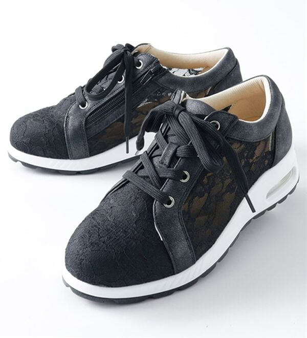 BELLUNA（ベルーナ）の「５Ｅレース使いエアースニーカー（スニーカー）」｜詳細画像