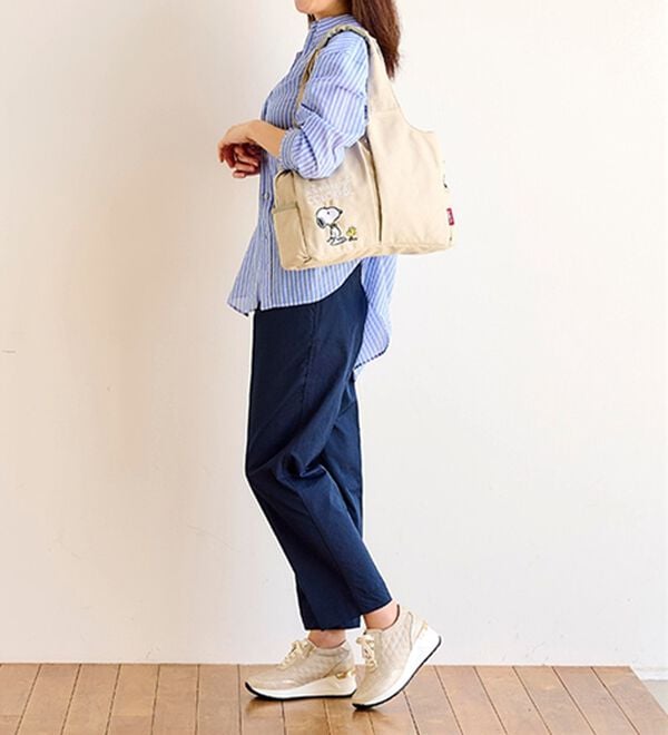 BELLUNA（ベルーナ）の「＜スヌーピー＞多収納トート（トートバッグ）」｜詳細画像